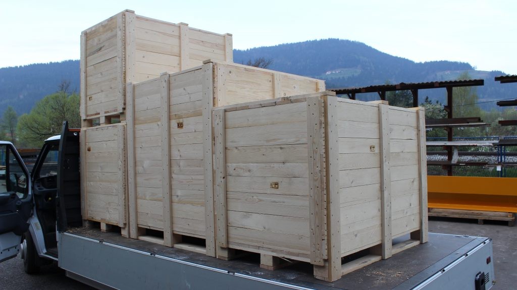 leseni zaboji lestera