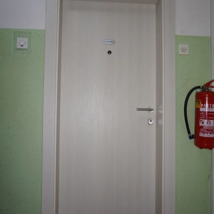 vhodna varnostna vrata vertigo