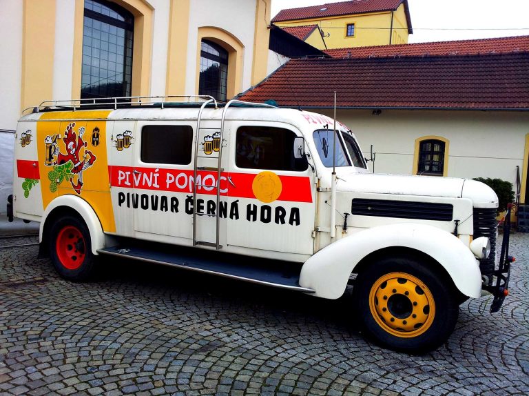 potovalna agencija par pirov